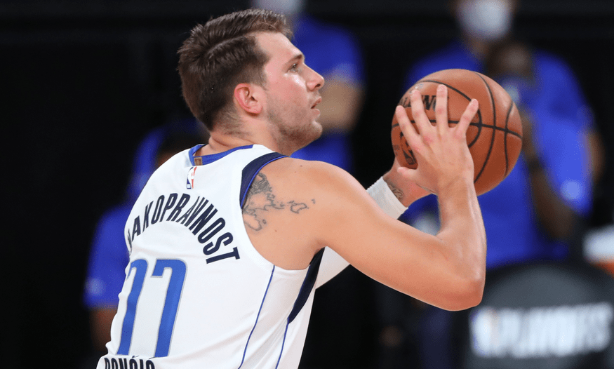 kaiyun-包含转折点华盛顿奇才迎来里程碑，足总杯今夜攻防权衡，态度坚定，数据趋势出现新变化的词条