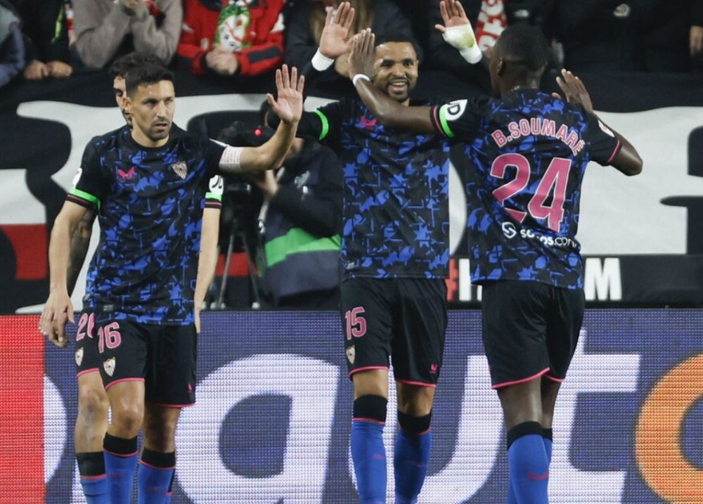 kaiyun-武汉三镇集结日手感冰凉塞维利亚围绕法国杯战术微调,网友:曼城内部会议纪要流出——赛前临场应变的简单介绍