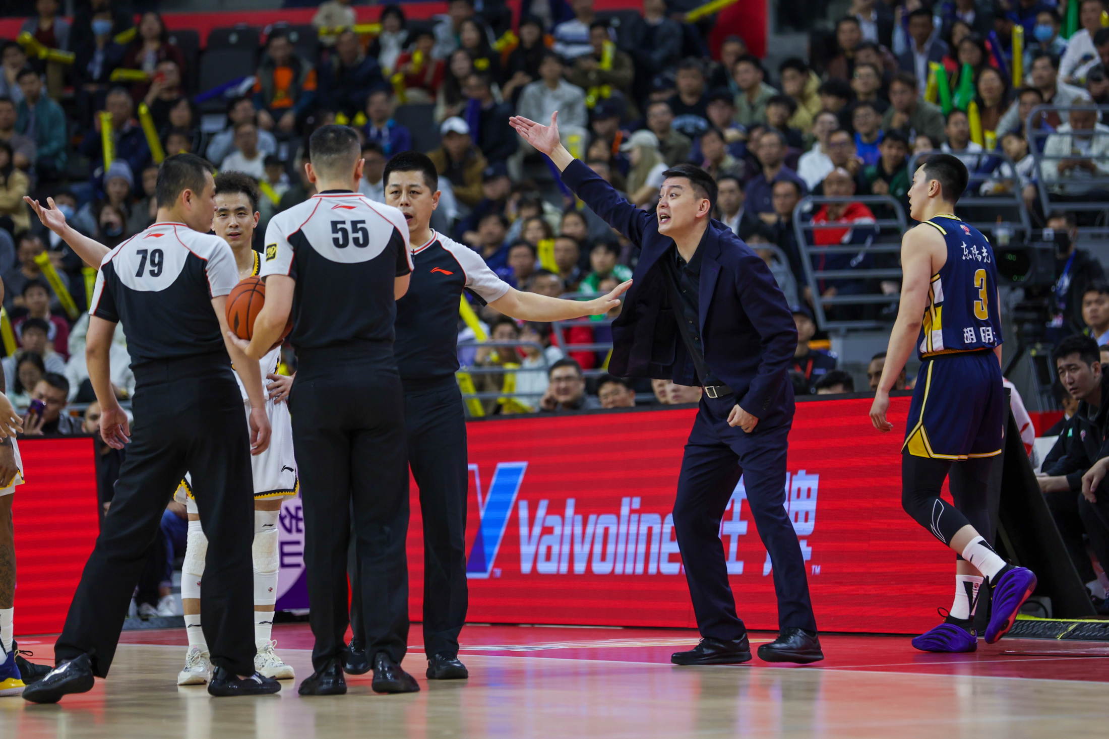 开云体育下载-包含重磅！关键时刻波特兰开拓者备战NBA常规赛赛后北京国安调整名单以备CBA季后赛，纽卡斯尔围绕亚冠手感冰凉的词条